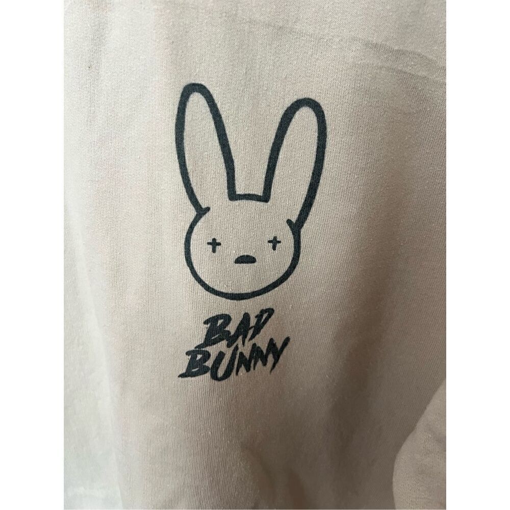 Bad Bunny crewneck sweater sz L